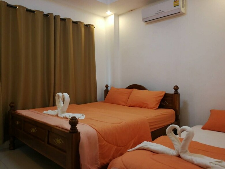 Sukanda Pool Villa Huahin