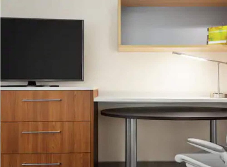 Hotel Home2 Suites By Hilton Woodbridge Potomac Mills