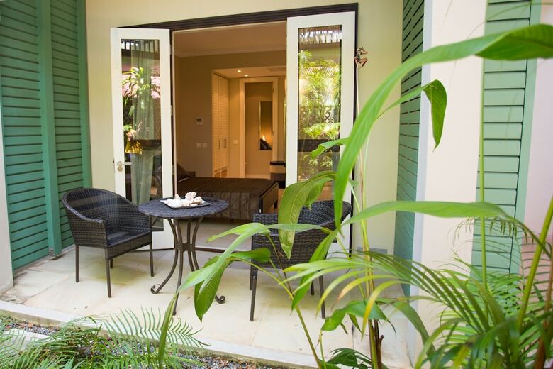 Spas Villas