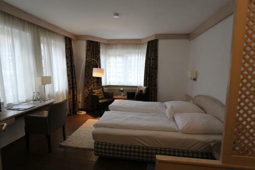 Hotel-restaurant & Metzgerei R��le