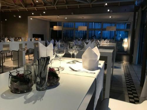 Hotel-restaurant & Metzgerei R��le