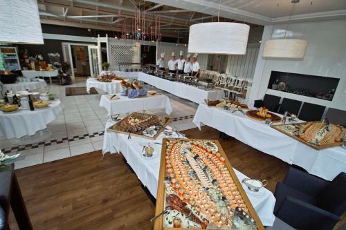 Hotel-restaurant & Metzgerei R��le