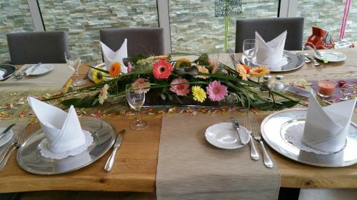 Hotel-restaurant & Metzgerei R��le