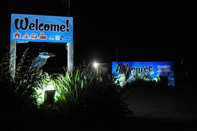 Motel Athenree Hot Springs & Holiday Park