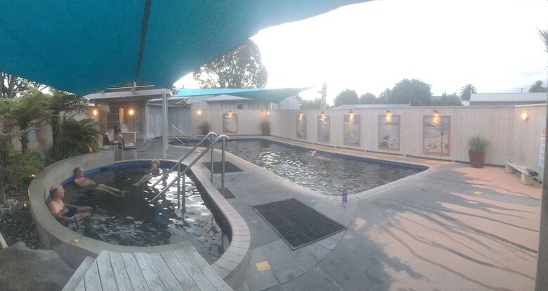 Motel Athenree Hot Springs & Holiday Park