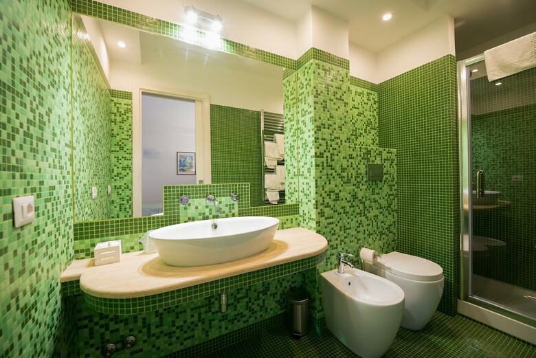 Hotel Mal� Guest House & Terrace Bar