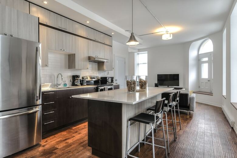 St Laurent Apartments