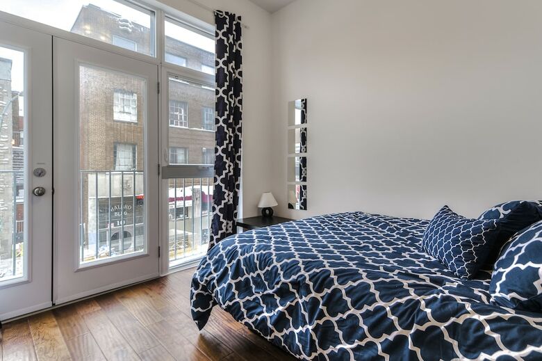 St Laurent Apartments