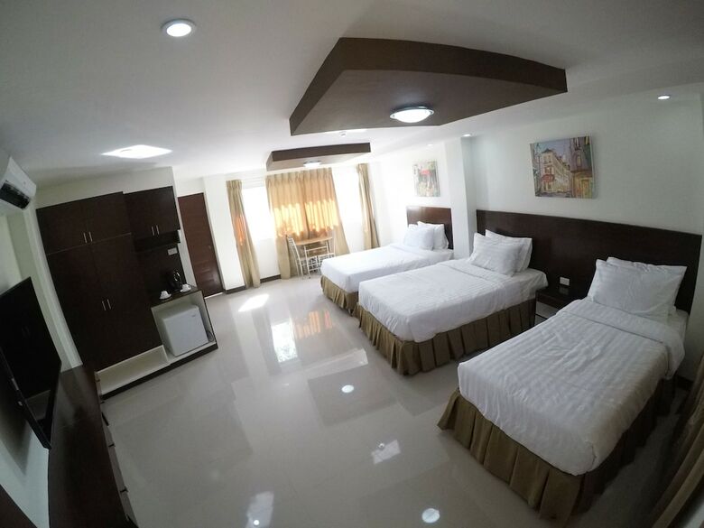 Mc Hotel Lingayen