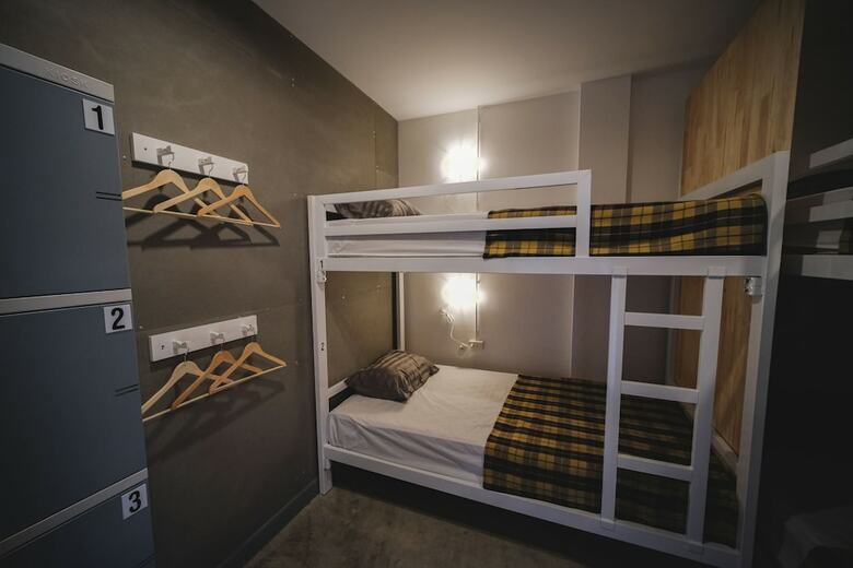 Hostal Fun Dee Hostel And Cafe' Ayutthaya