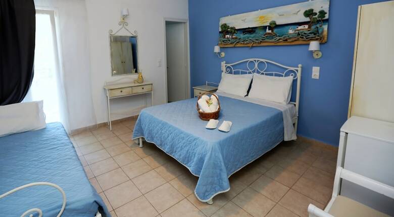Kastro Hotel