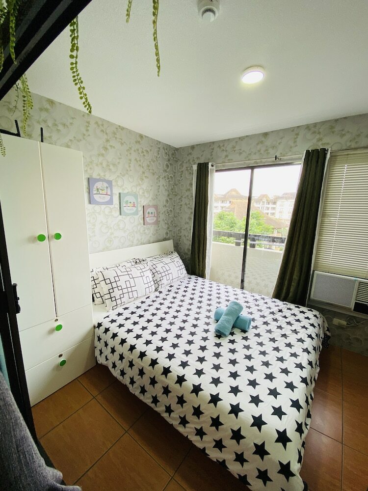 1 Bedroom Deluxe Condo At Apartelle D' Oasis