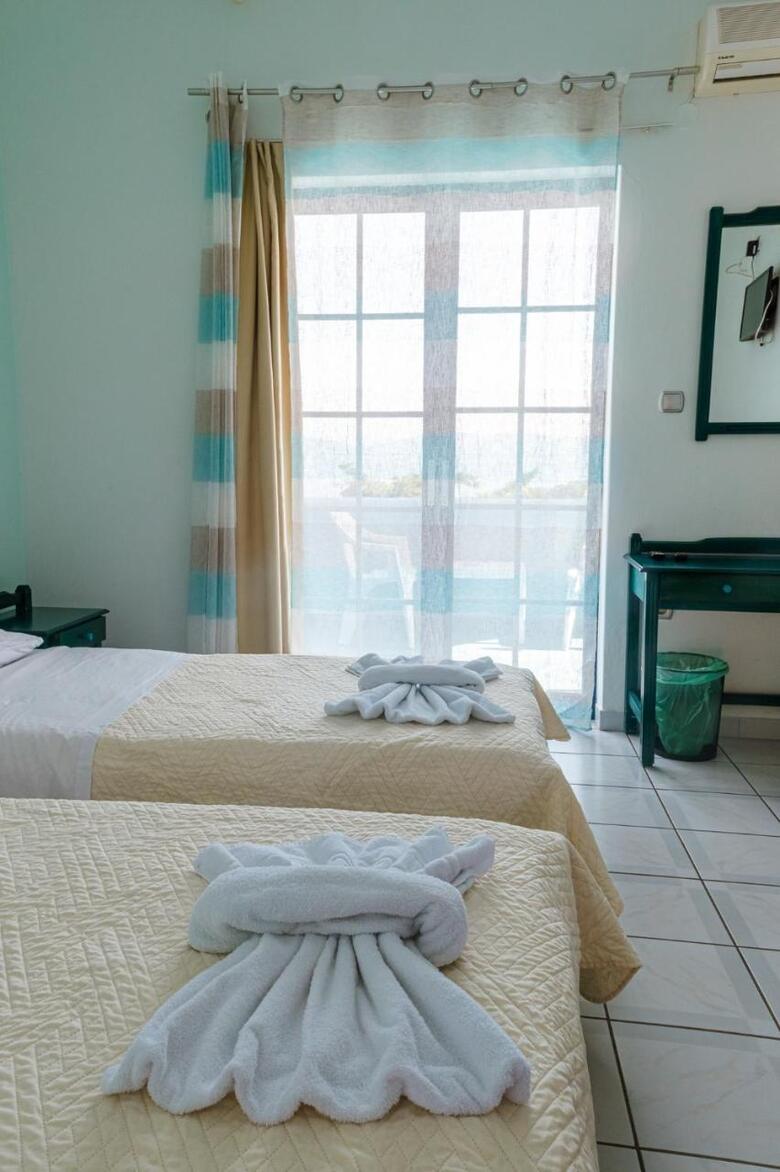 Hotel Mistral Apartments Aegina