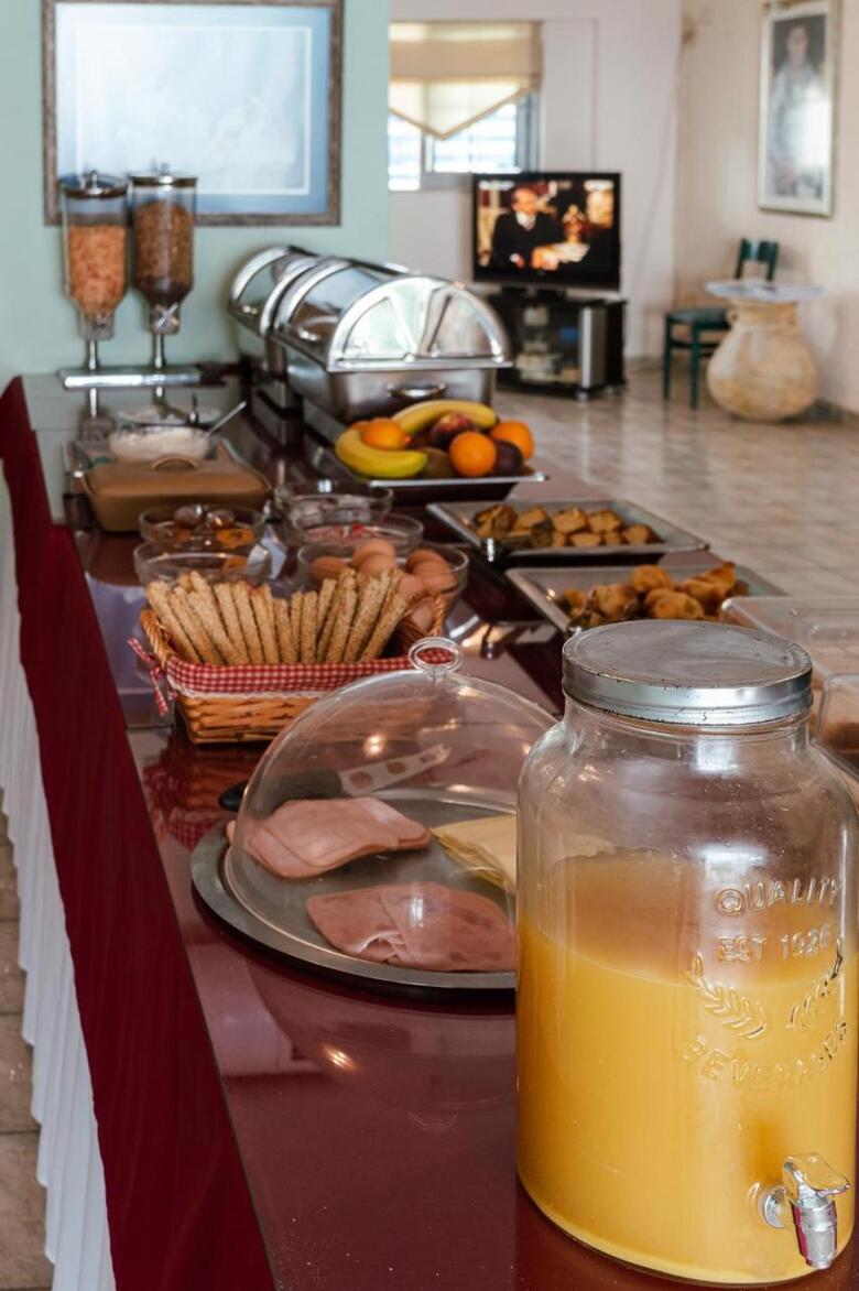 Hotel Mistral Apartments Aegina