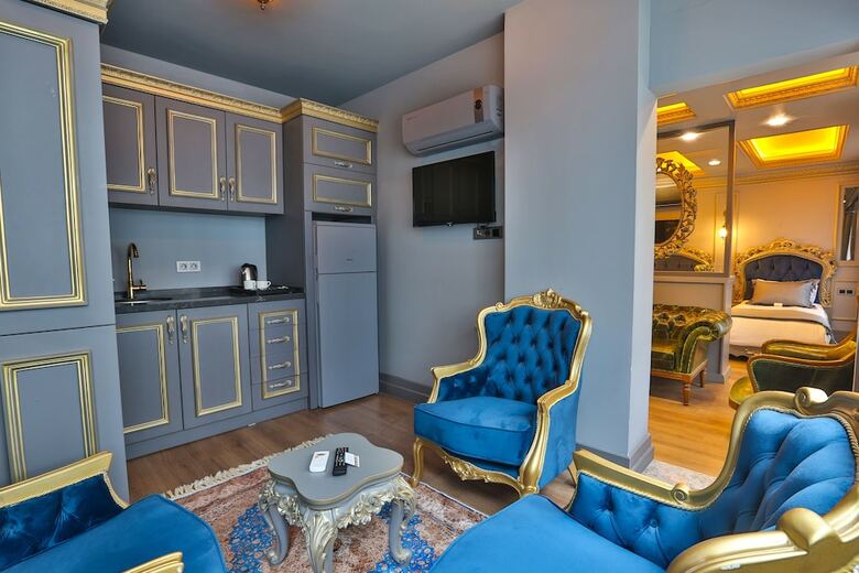 Hotel Real King Suit Otel