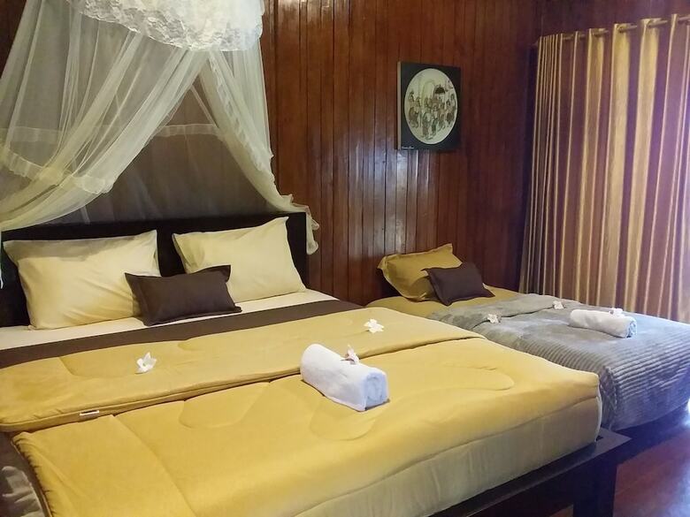 Hotel Yoki's Bungalows