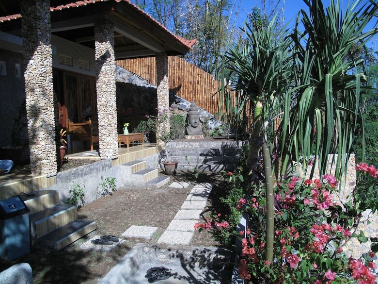 Hotel Yoki's Bungalows