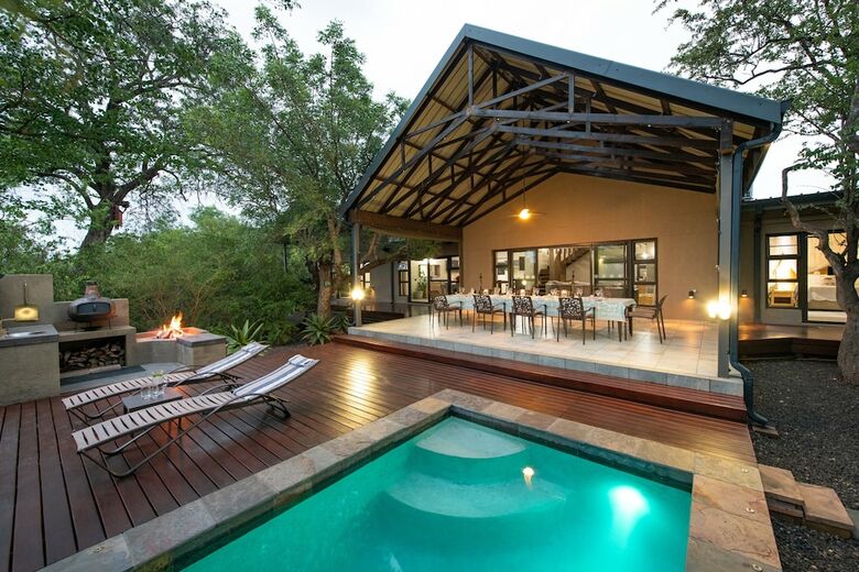 Posada Twiga Travel