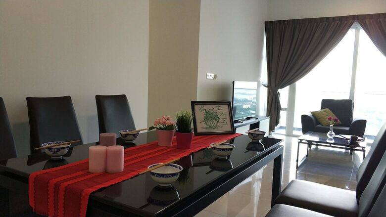 Ais-kacang Sweet Home Luxury Apartments