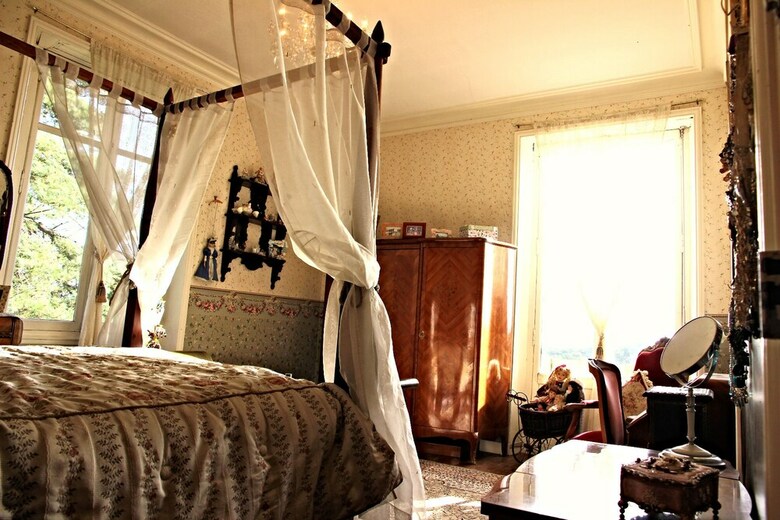 Chateau Le Mur