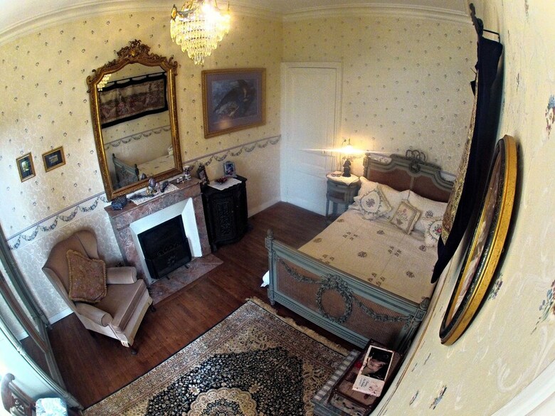 Chateau Le Mur