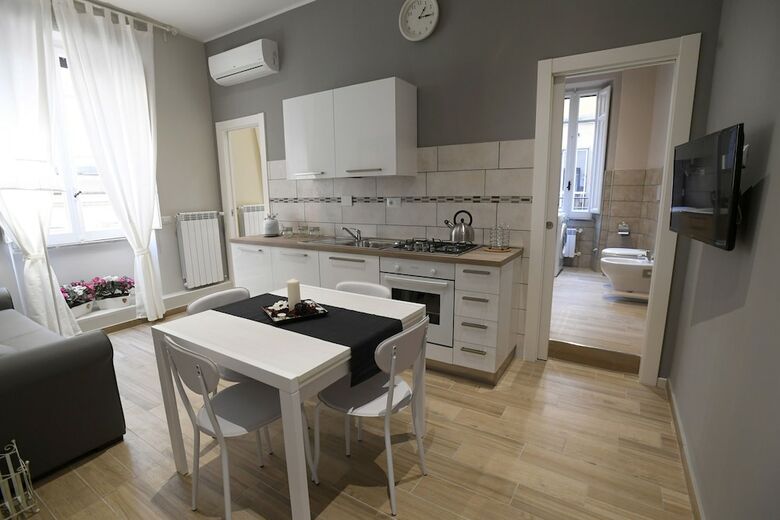 Apartamento Appartamento Santi Quattro 1 E 2 - Colosseo