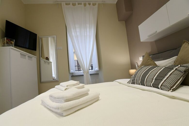 Apartamento Appartamento Santi Quattro 1 E 2 - Colosseo