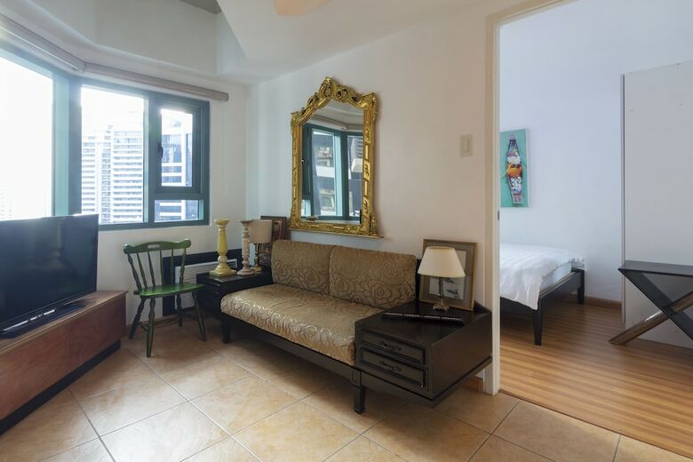 Mckinley Park Residences Near St. Lukes