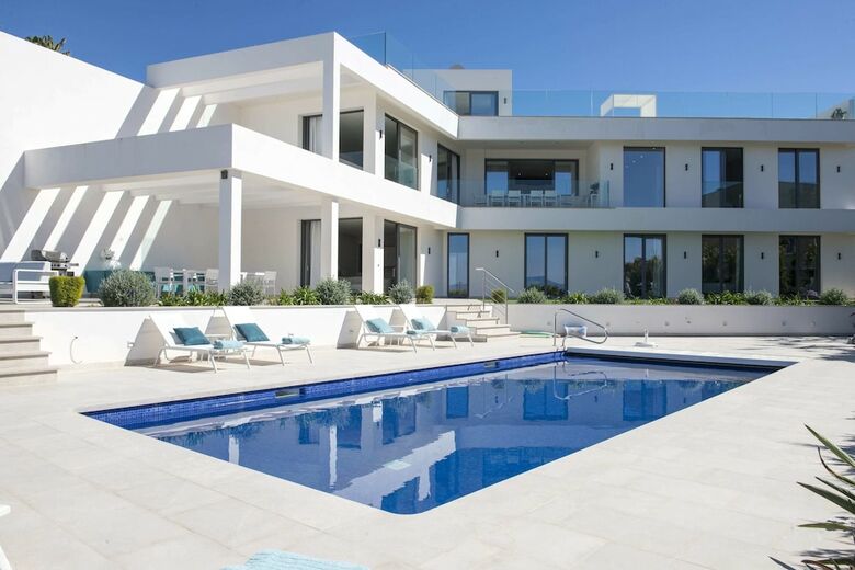 Villa Son Mares