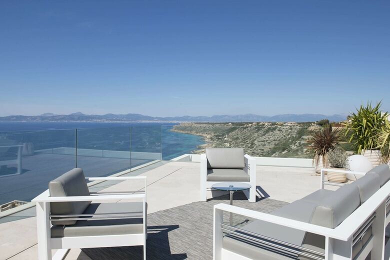 Villa Son Mares