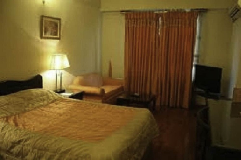 Carlton Tower Hotel
