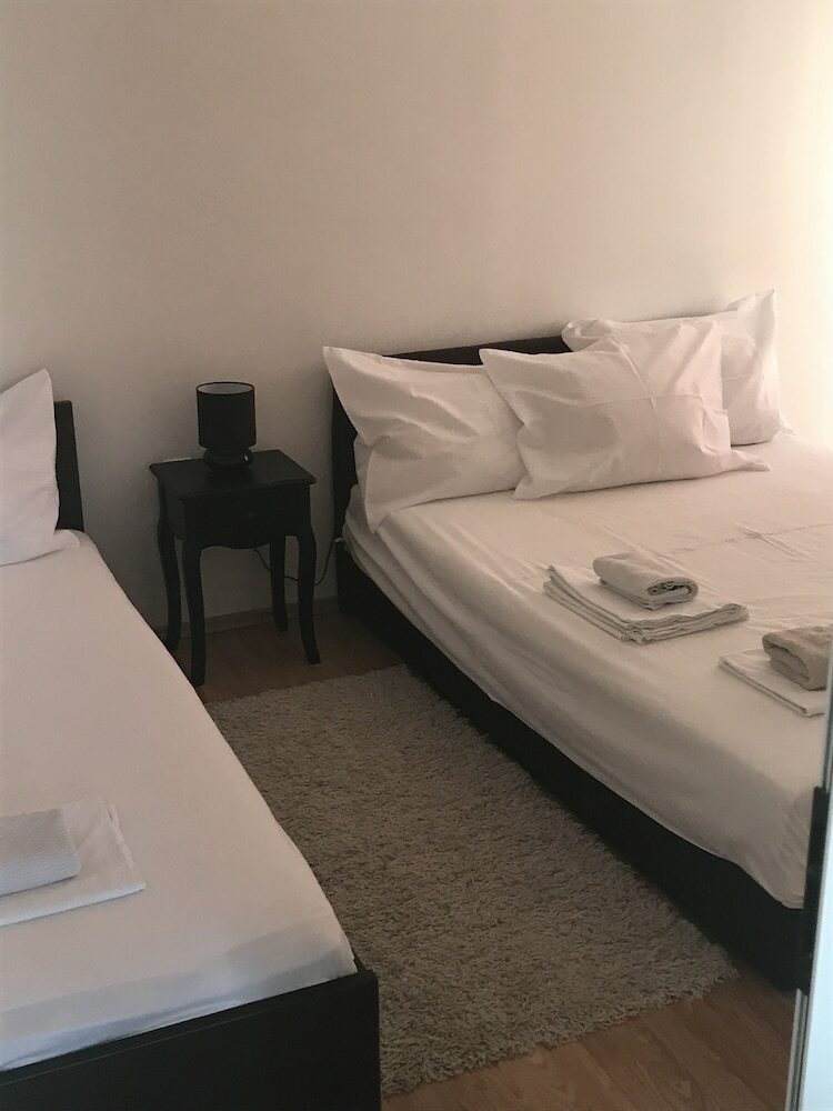 Apartments Neli