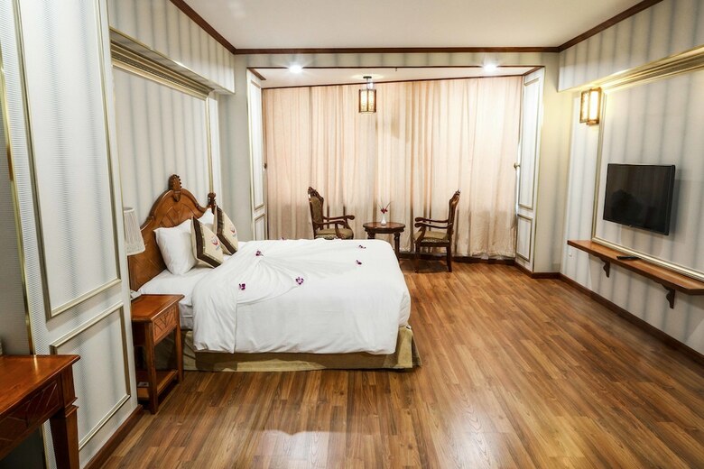 Huong Viet Hotel
