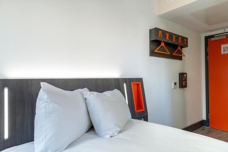 Easyhotel Reading