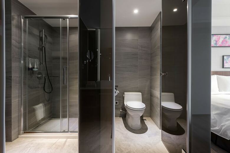 Lakeshore Hotel Yilan