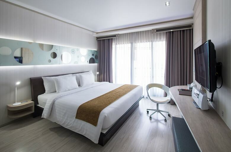 The Pattaya Discovery Beach Hotel Pattaya