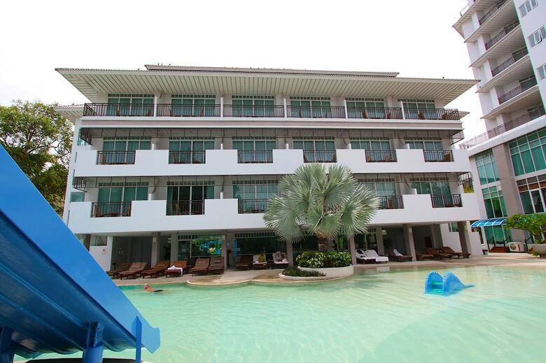 The Pattaya Discovery Beach Hotel Pattaya