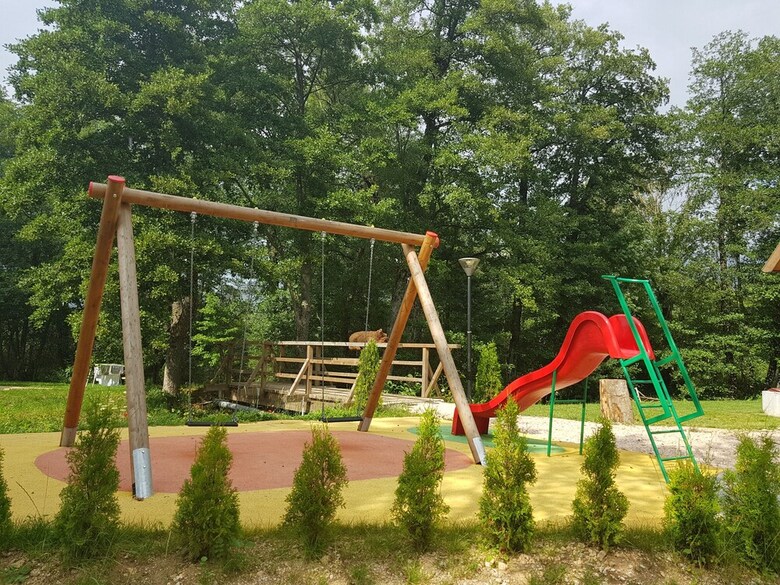 Vodenica Vrelo Chalets