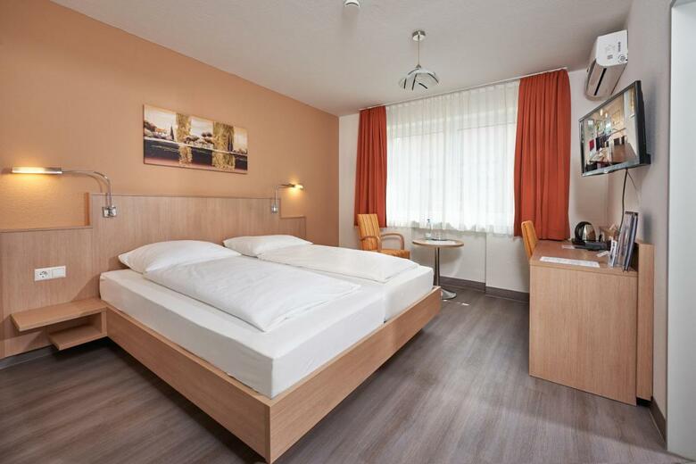 Hotel Touristik