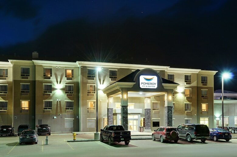 Hotel Pomeroy Inn & Suites Prince George