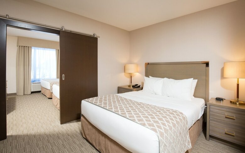 Hotel Pomeroy Inn & Suites Prince George