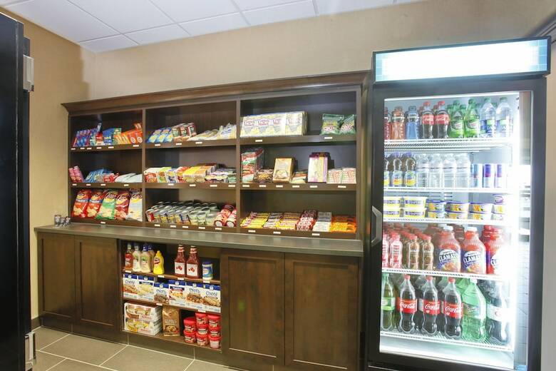Hotel Pomeroy Inn & Suites Prince George