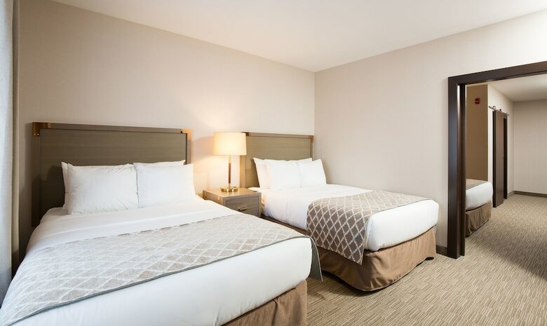 Hotel Pomeroy Inn & Suites Prince George