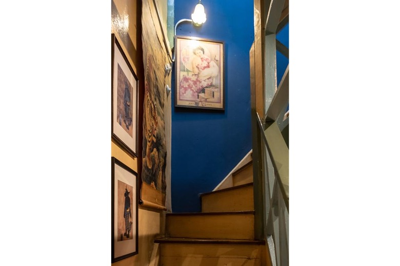 Hostal Live Local