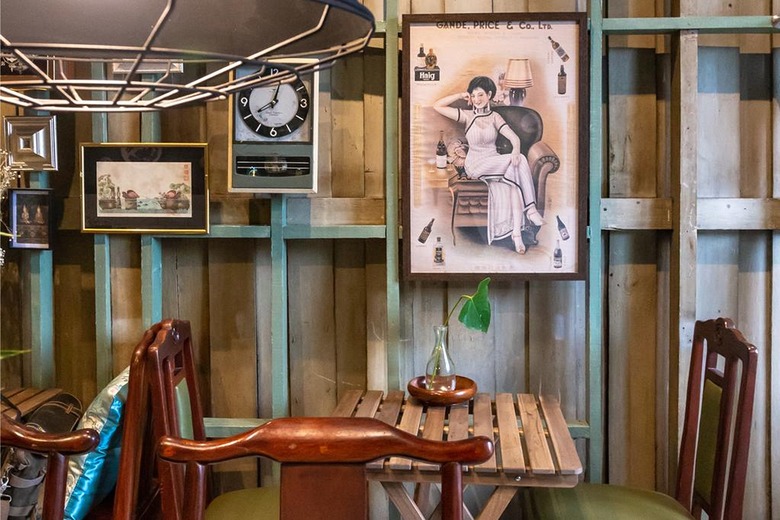 Hostal Live Local