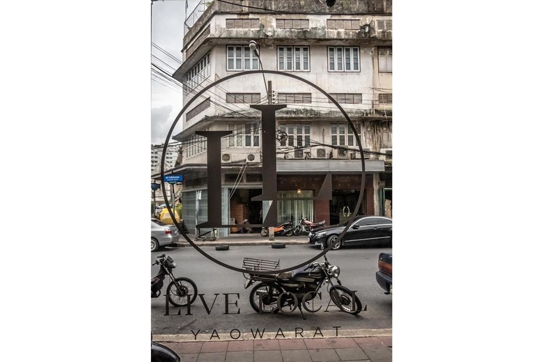 Hostal Live Local