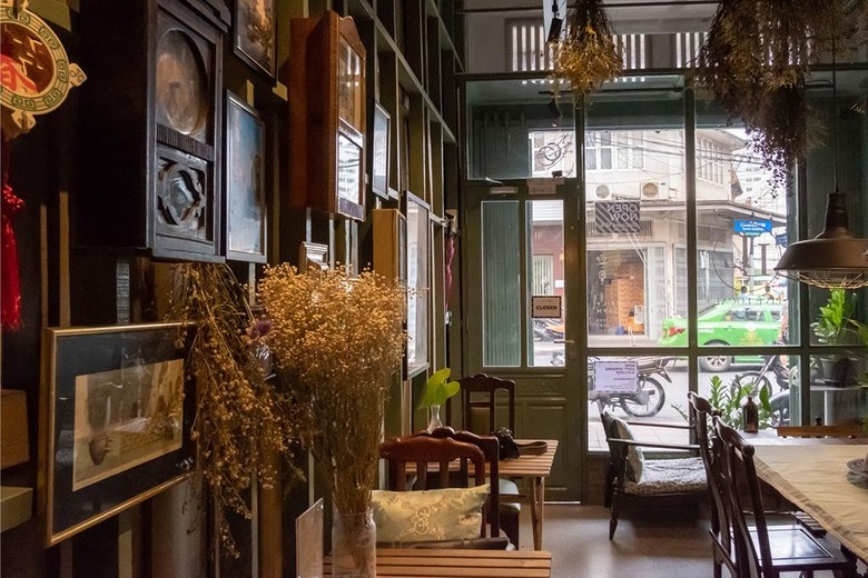 Hostal Live Local