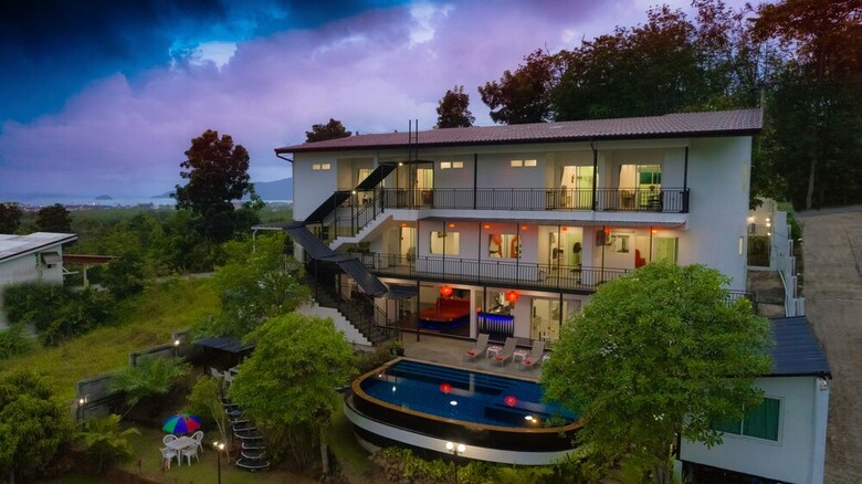 Private Pool Villa For Family & Friends
