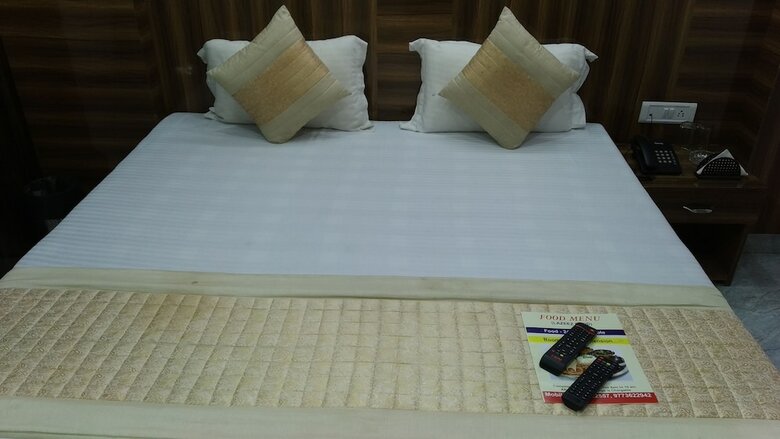 Hotel Jhanvi Palace
