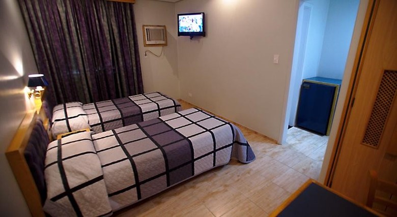Hotel Columbia